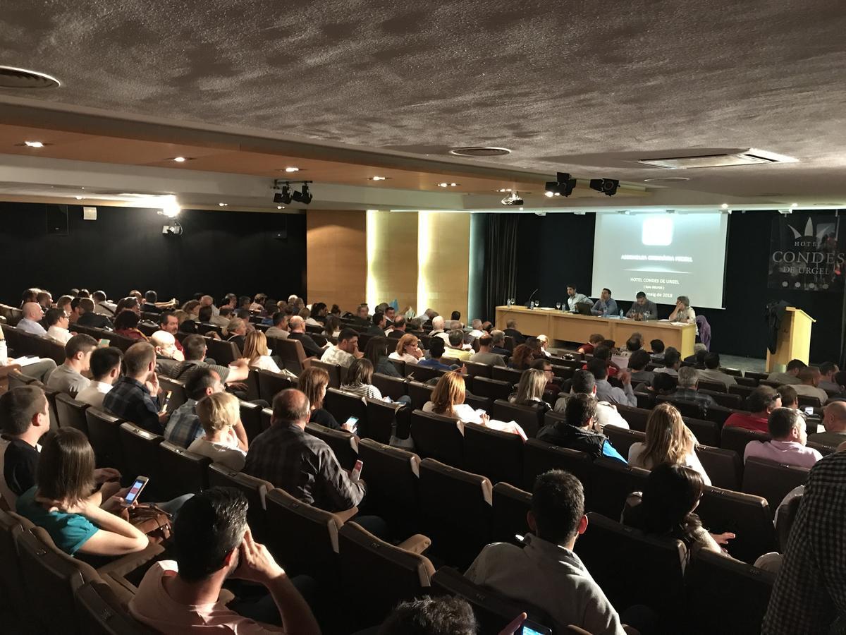 Hotel Condes De Urgel Lleida Kültér fotó